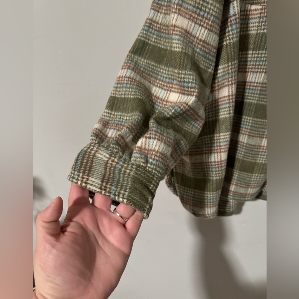 Dip - Soft Green Plaid Shacket - Picture 3 of 10